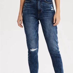 American Eagle Highest Rise Mom Distressed Women's Blue Jeans 18 NWT